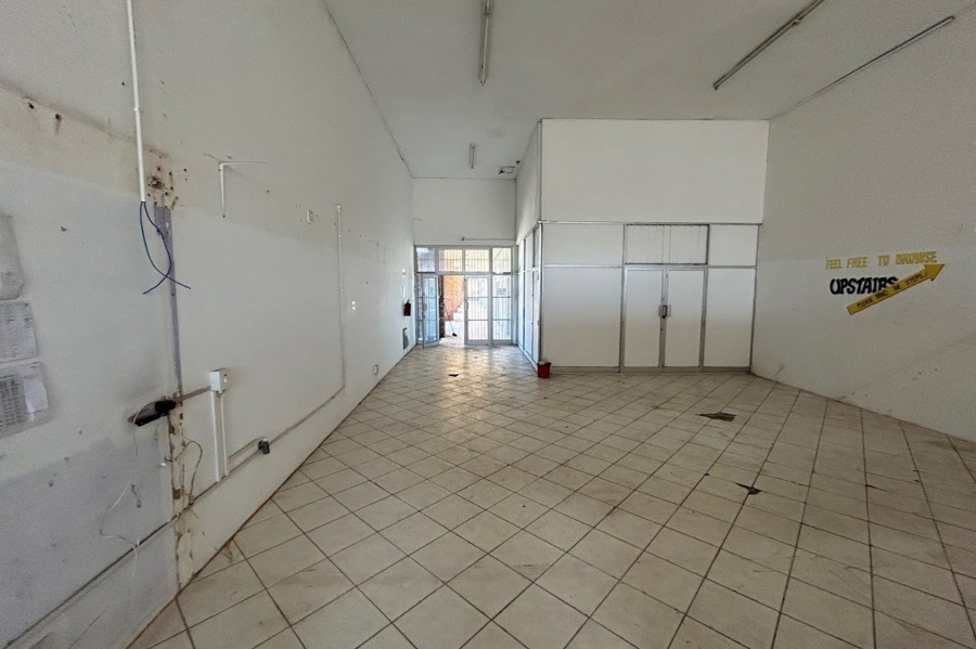 To Let commercial Property for Rent in Sherwood Eastern Cape